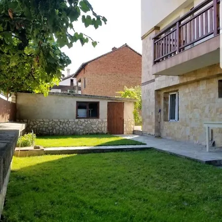 Bansko Center Apartment Апартамент